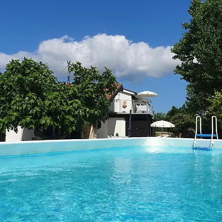 La Dolce קסטלפידרדו